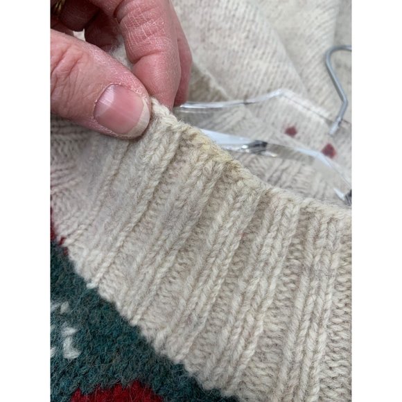 Moda Int'l Women’s Large Wool Cream Green Red Purple Stains On Collar - Picture 5 of 9